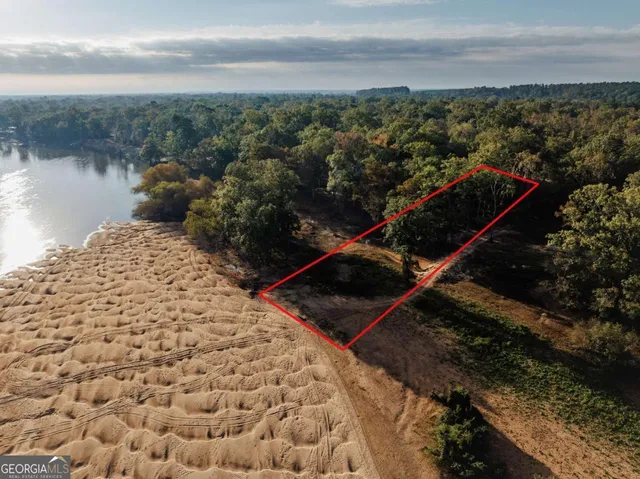 $125,000 | 0 Eagles Point, Unit LOT 11, Surrency, GA 31563