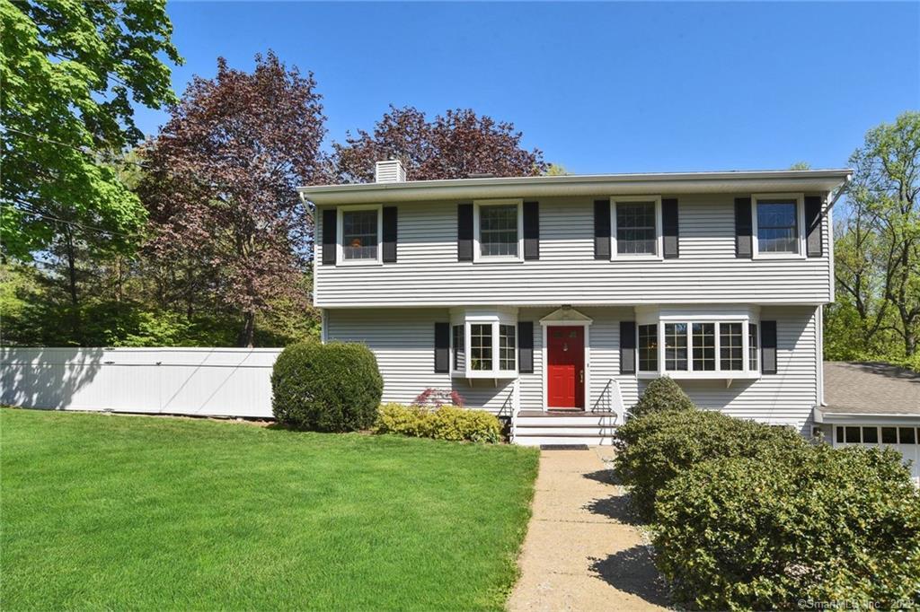 19 Hettiefred Road Greenwich, CT 06831 - Photo 1 of 1 Gallery Image 1