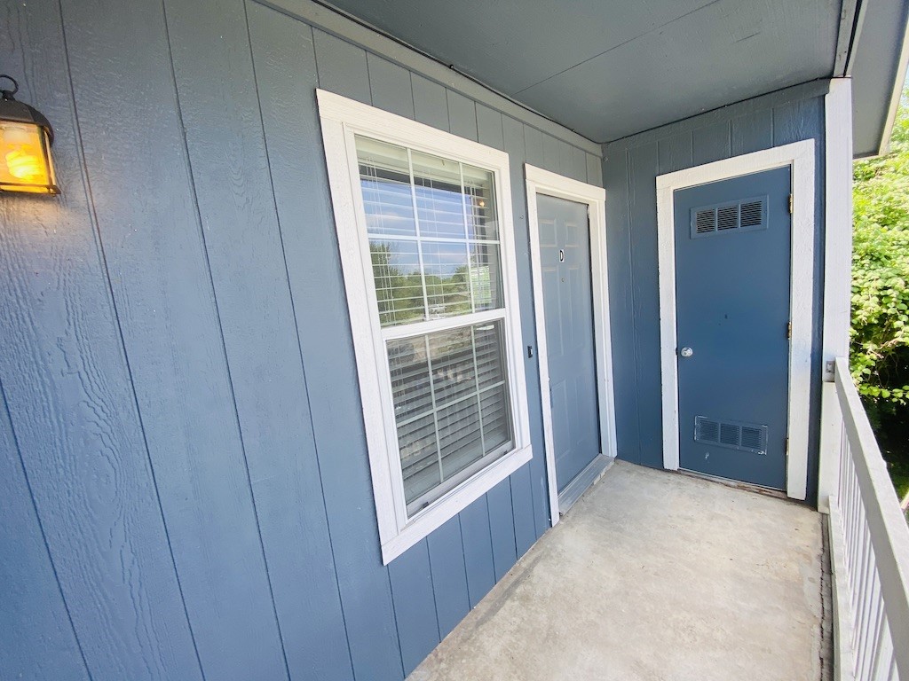 4903 Merritt Drive, Unit D Austin, TX 78744 - Photo 3 of 17