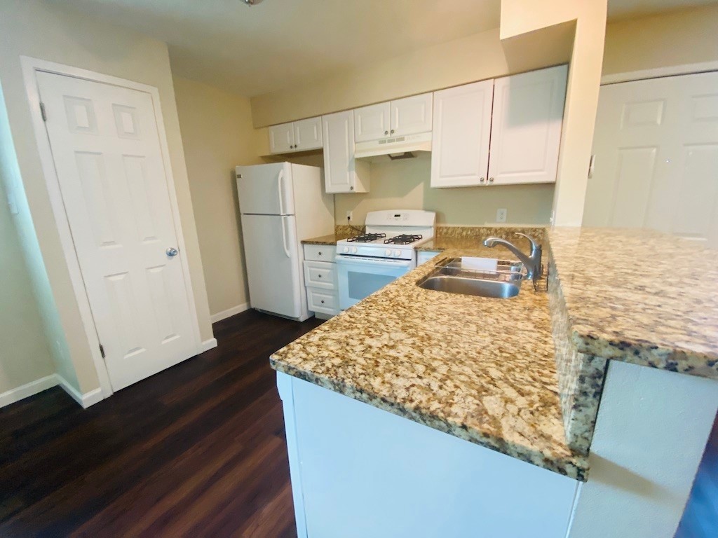 4903 Merritt Drive, Unit D Austin, TX 78744 - Photo 6 of 17