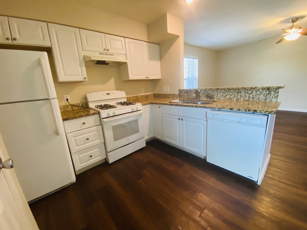 4903 Merritt Drive, Unit D Austin, TX 78744 - Photo 10 of 17