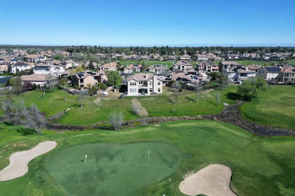 $997,000 | 33318 Merganser Court, Woodland, CA 95695