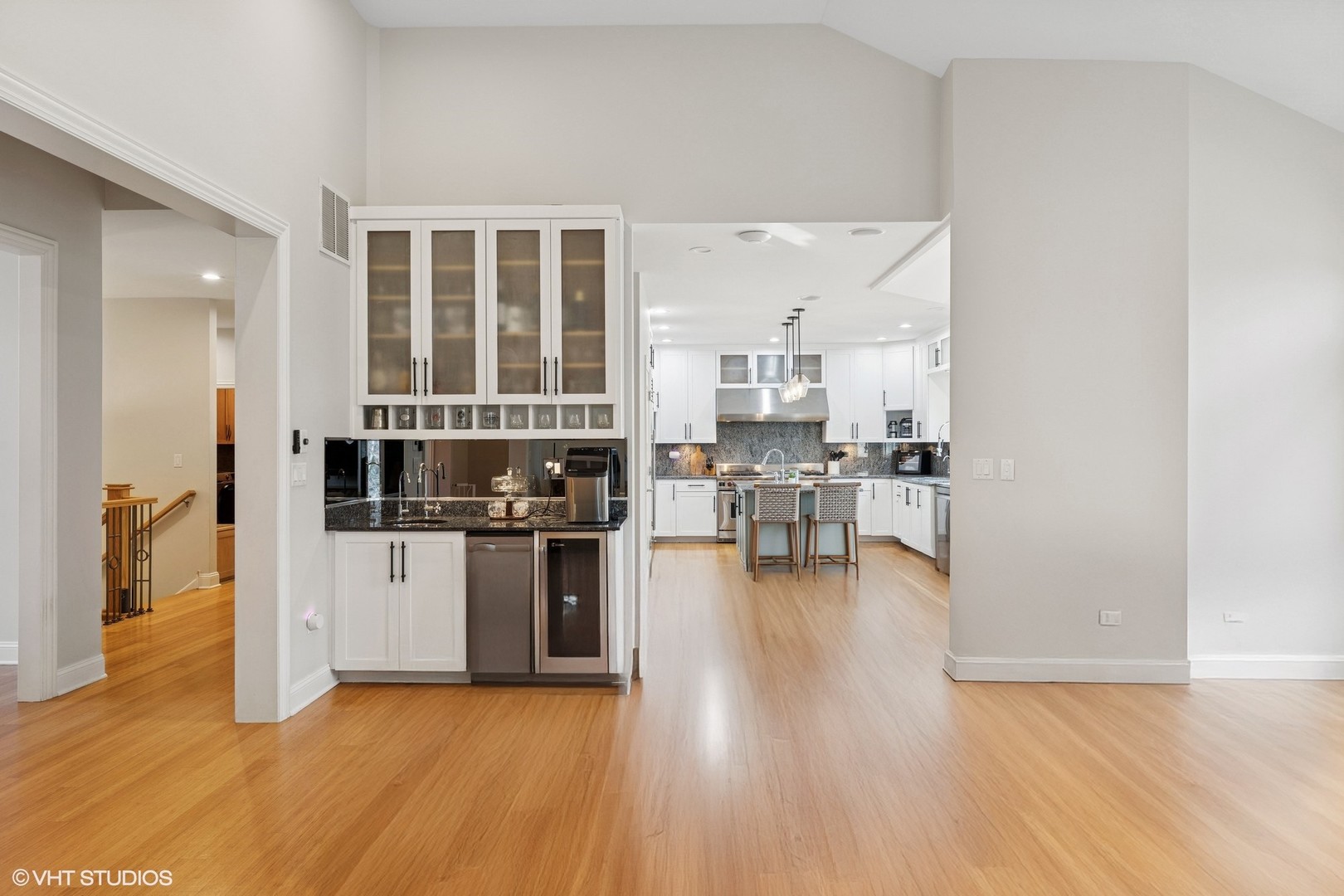 20662 Francisca Way Frankfort, IL 60423 - Photo 10 of 64