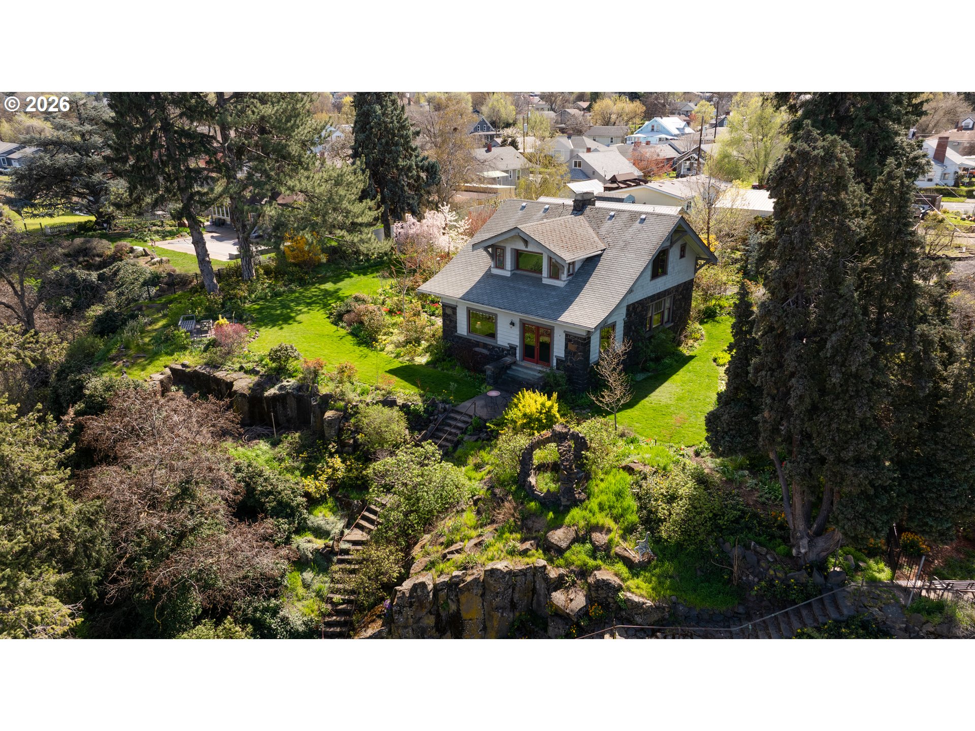 600 Garrison Street The Dalles, OR 97058 - Photo 1 of 47