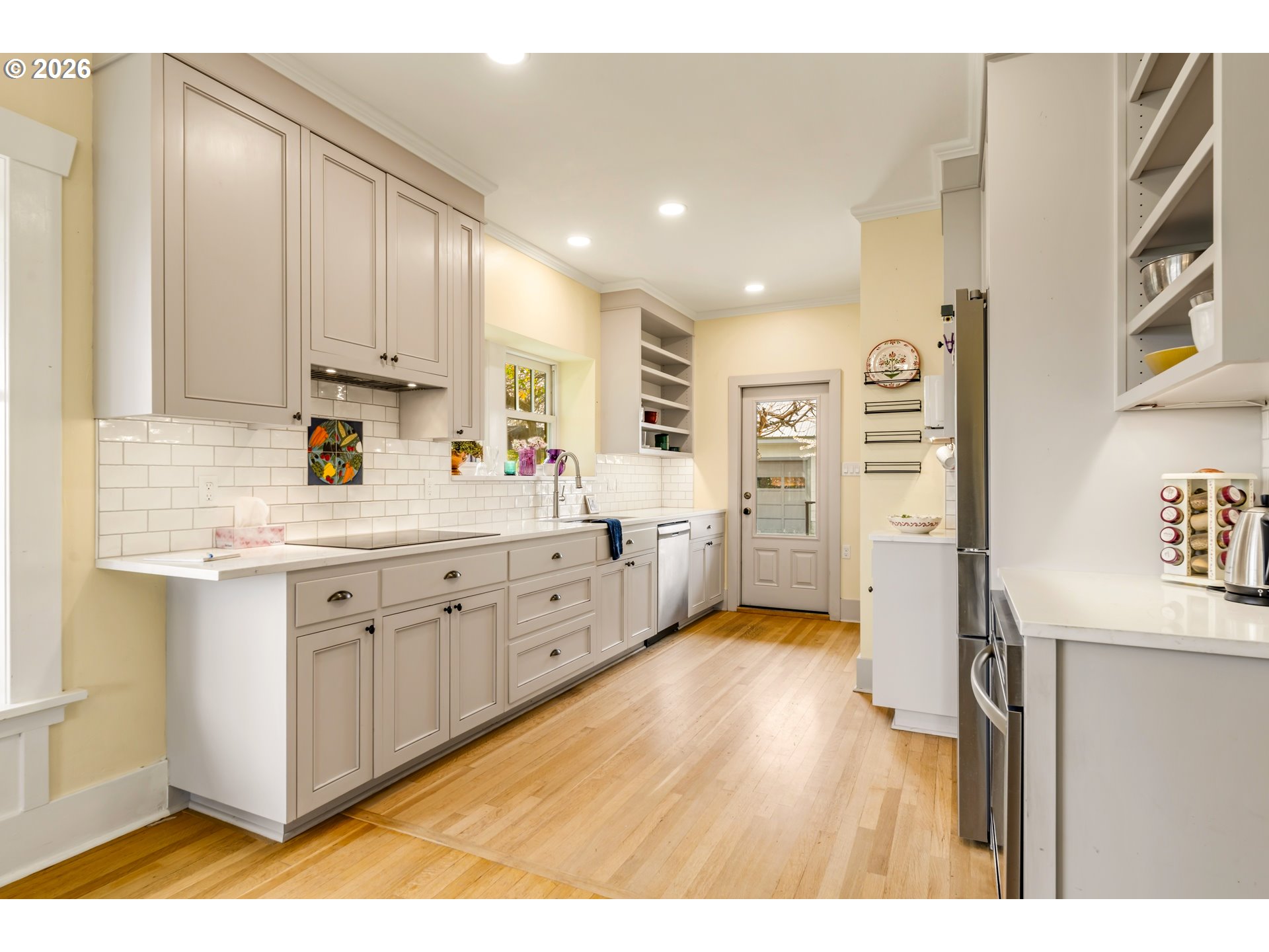 600 Garrison Street The Dalles, OR 97058 - Photo 11 of 47