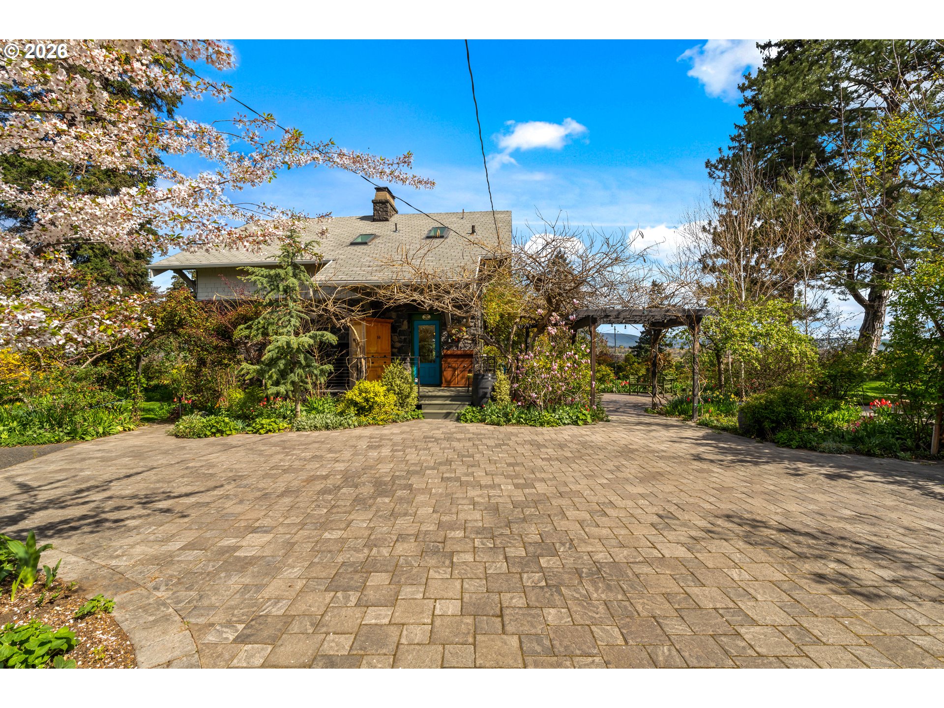 600 Garrison Street The Dalles, OR 97058 - Photo 5 of 47