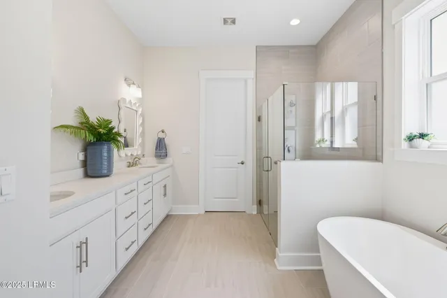 $1,249,900 | 333 Flatwater Drive, Bluffton, SC 29910