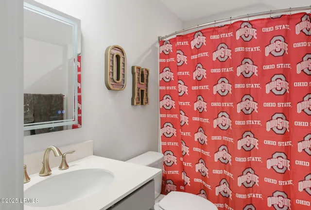 $1,249,900 | 333 Flatwater Drive, Bluffton, SC 29910