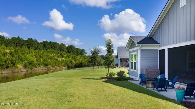 $1,260,000 | 333 Flatwater Drive, Bluffton, SC 29910