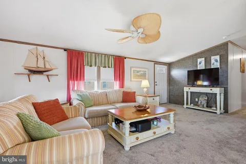 $195,000 | 35688 East Harbor Drive, Unit 53692, Millsboro, DE 19966