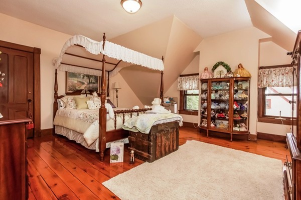 126 Clarendon Street Springfield, MA 01109 - Photo 23 of 29 Gallery Image 23