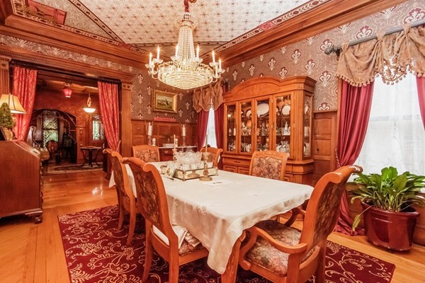 126 Clarendon Street Springfield, MA 01109 - Photo 7 of 29 Gallery Image 7