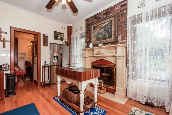 126 Clarendon Street Springfield, MA 01109 - Photo 9 of 29 Gallery Image 9