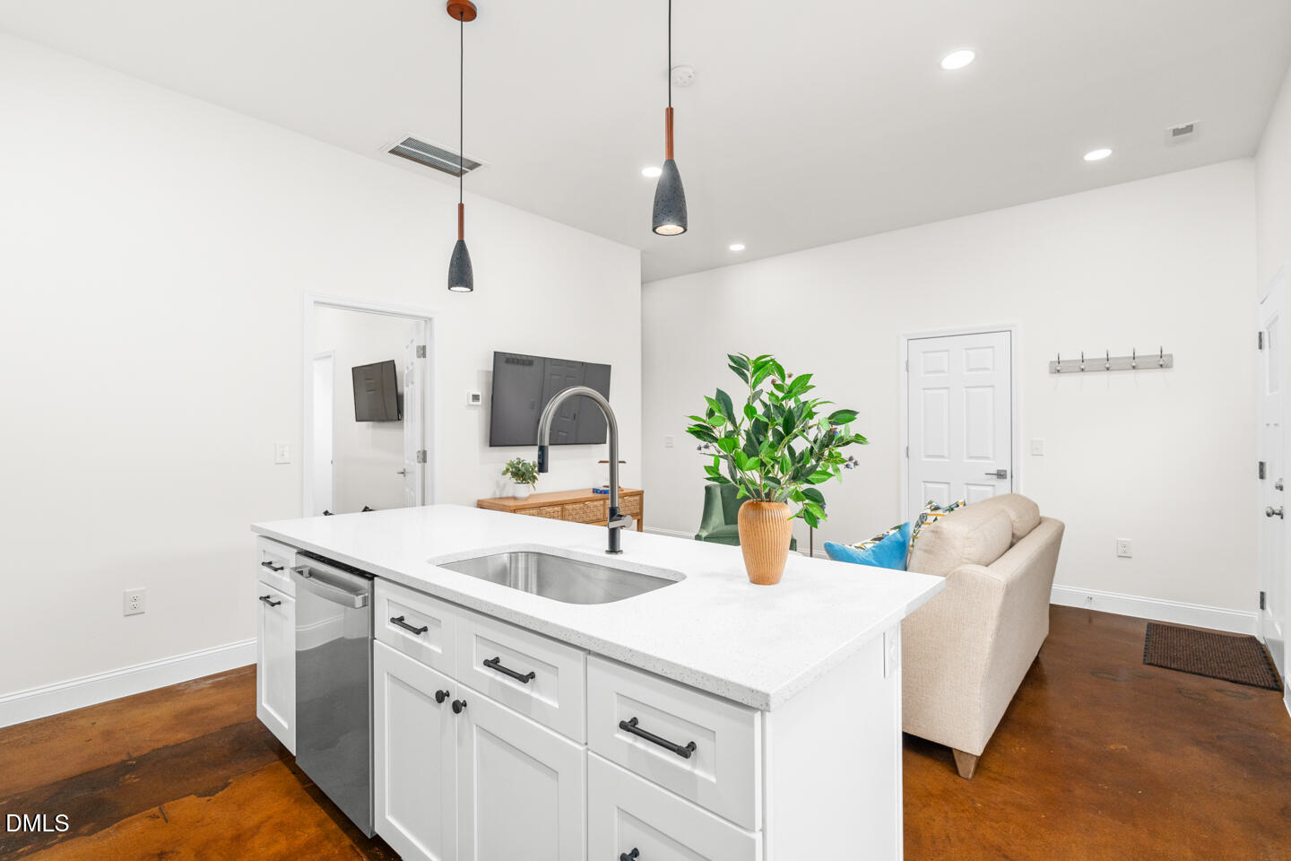 5425 Live Oak Trail Raleigh, NC 27613 - Photo 43 of 64 DSC01722