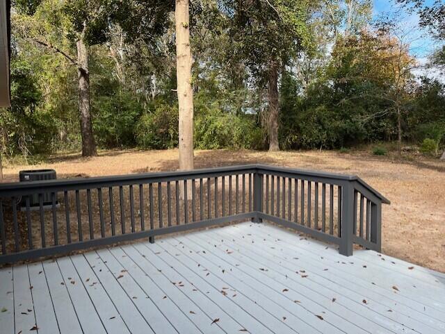 320 Barlow Road Waynesboro, GA 30830 - Photo 11 of 34 Side Deck