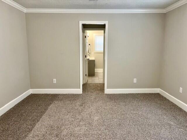 320 Barlow Road Waynesboro, GA 30830 - Photo 17 of 34 Private Bathroom with two closets between bedroom and bath.