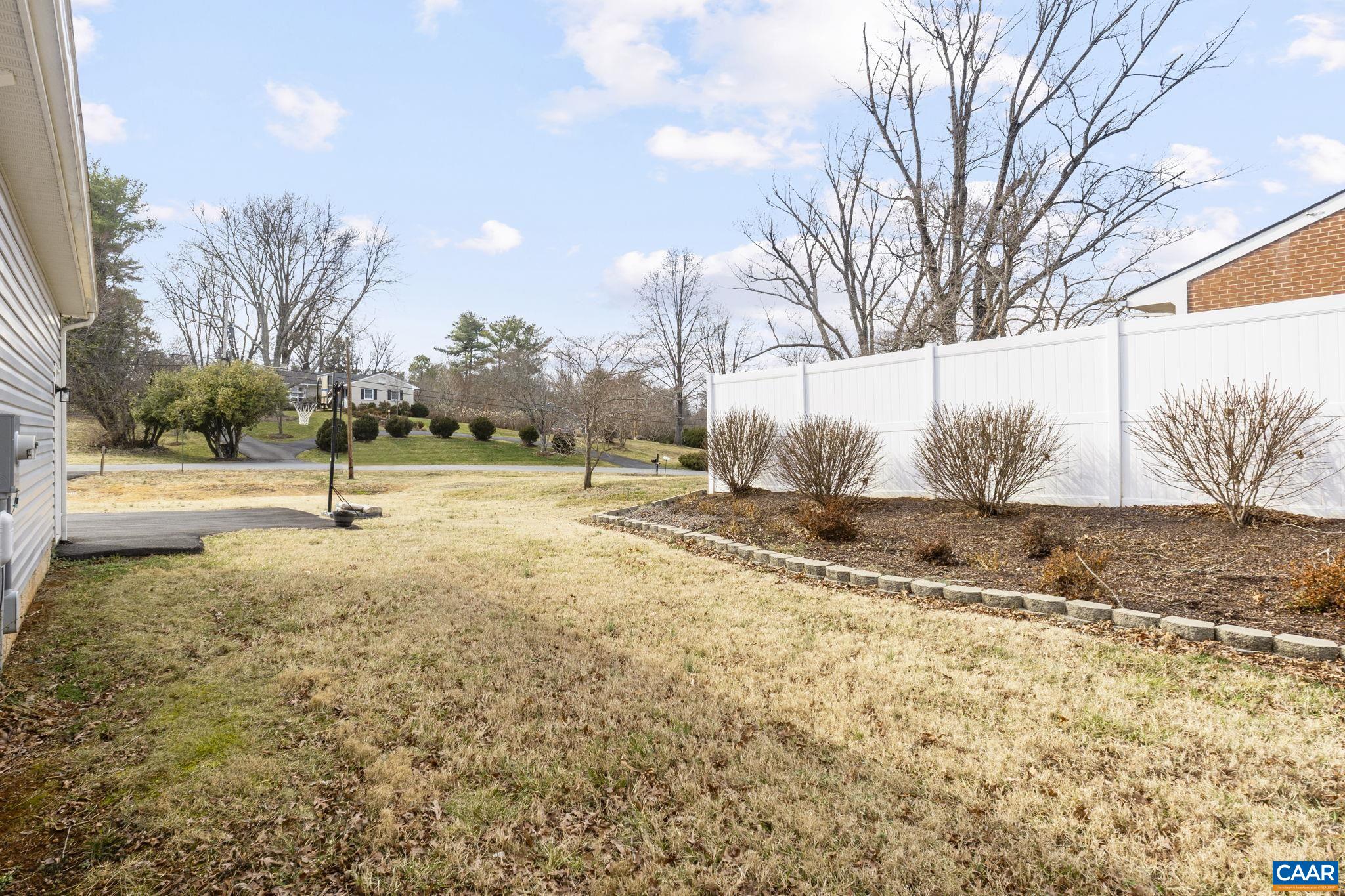133 Red Hill Road Orange, VA 22960 - Photo 8 of 38 a view of yard