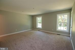 6980 Hopkins Neck Road Easton, MD 21601 - Photo 14 of 20 Large bedroom