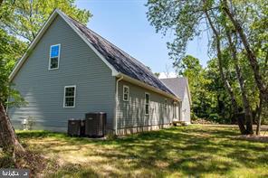 6980 Hopkins Neck Road Easton, MD 21601 - Photo 3 of 20