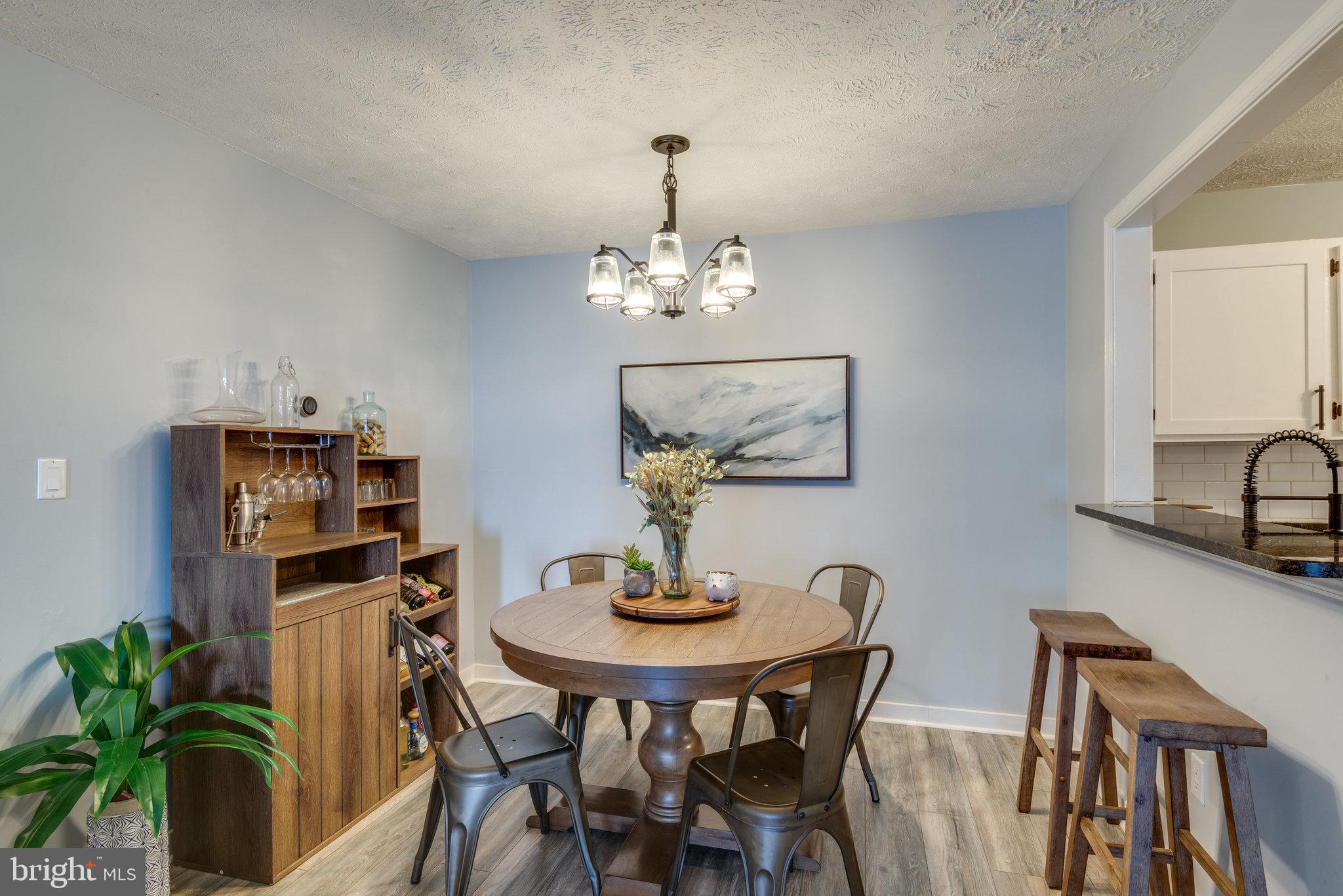 2221 Hunter's Run Drive, Unit 2221 Reston, VA 20191 - Photo 14 of 42 Gallery Image 14