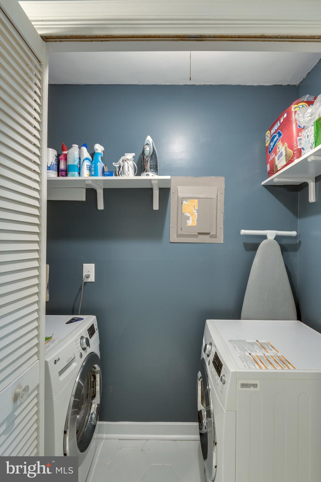 2221 Hunter's Run Drive, Unit 2221 Reston, VA 20191 - Photo 25 of 42 Gallery Image 25