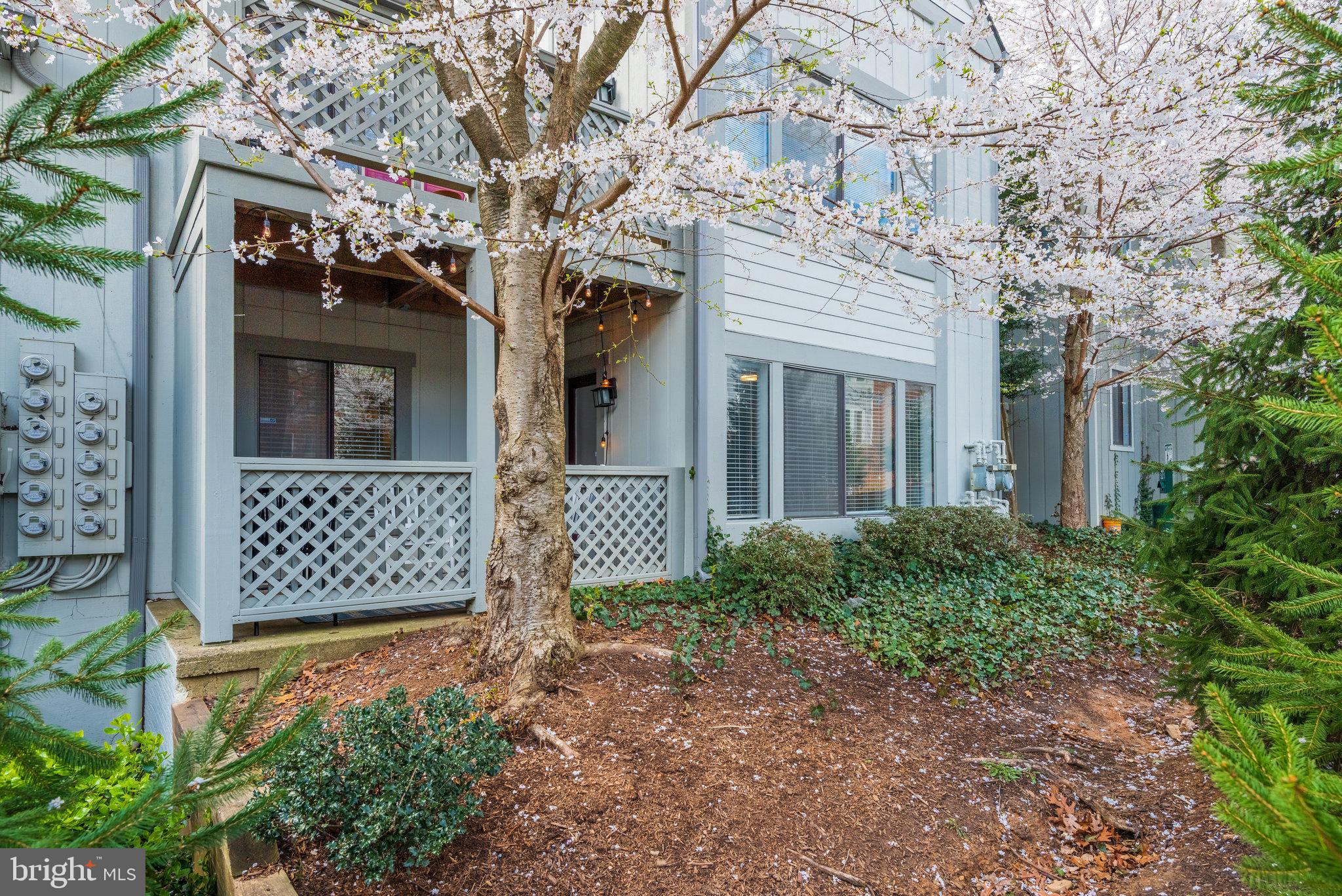 2221 Hunter's Run Drive, Unit 2221 Reston, VA 20191 - Photo 36 of 42 Gallery Image 36