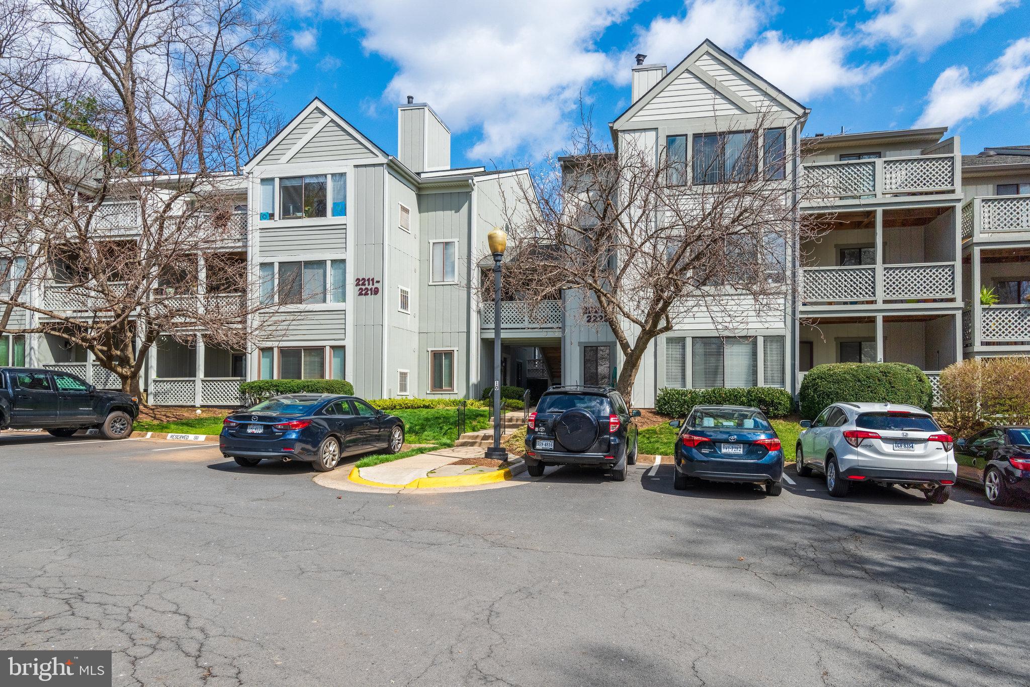 2221 Hunter's Run Drive, Unit 2221 Reston, VA 20191 - Photo 42 of 42 Gallery Image 42