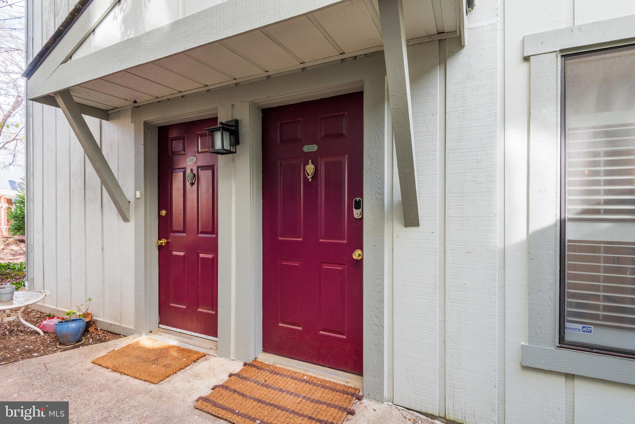 2221 Hunter's Run Drive, Unit 2221 Reston, VA 20191 - Photo 6 of 42 Gallery Image 6