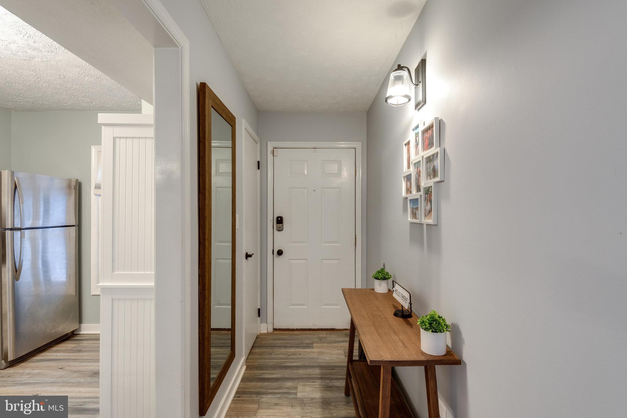 2221 Hunter's Run Drive, Unit 2221 Reston, VA 20191 - Photo 7 of 42 Gallery Image 7