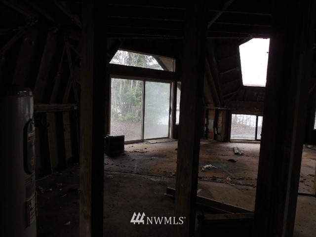 511 Southeast Channel Point Road Shelton, WA 98584 - Photo 10 of 18 Gallery Image 10