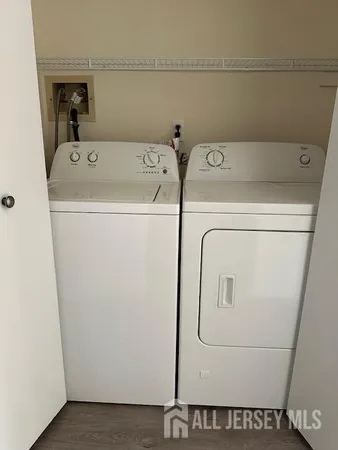 $2,850 | 83 Des Moines Court, Tinton Falls, NJ 07712