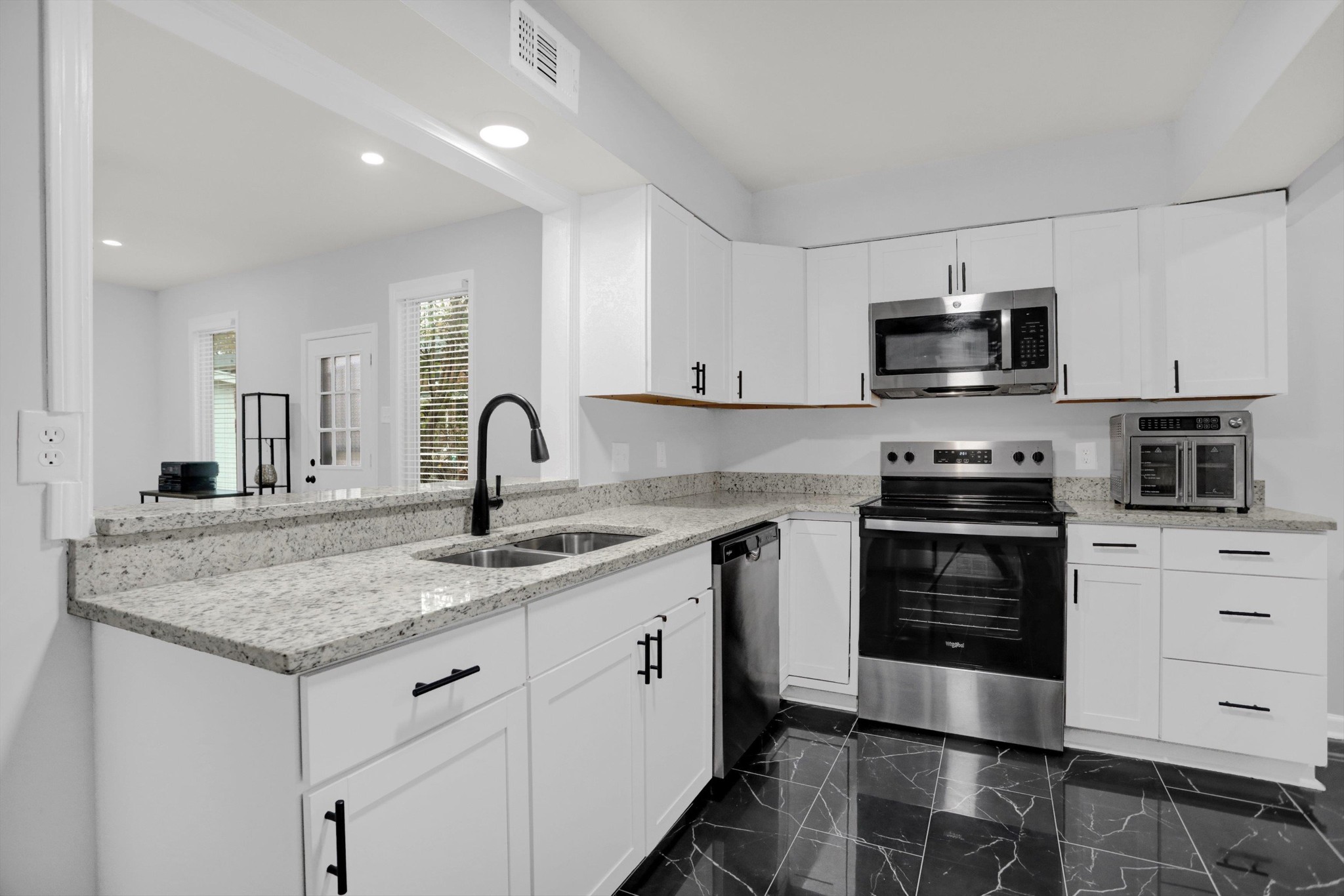3569 Powers Road Memphis, TN 38128 - Photo 13 of 32 Gallery Image 13