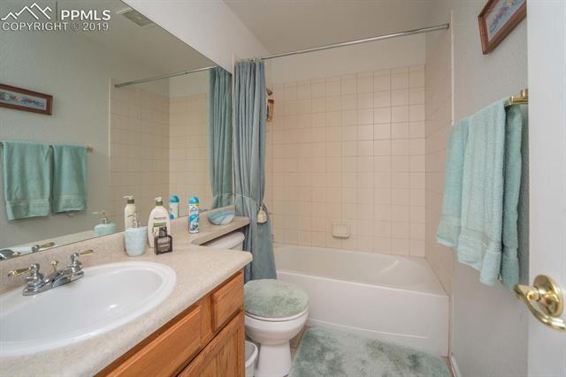 3515 Indigo Ridge Point Colorado Springs, CO 80910 - Photo 16 of 27