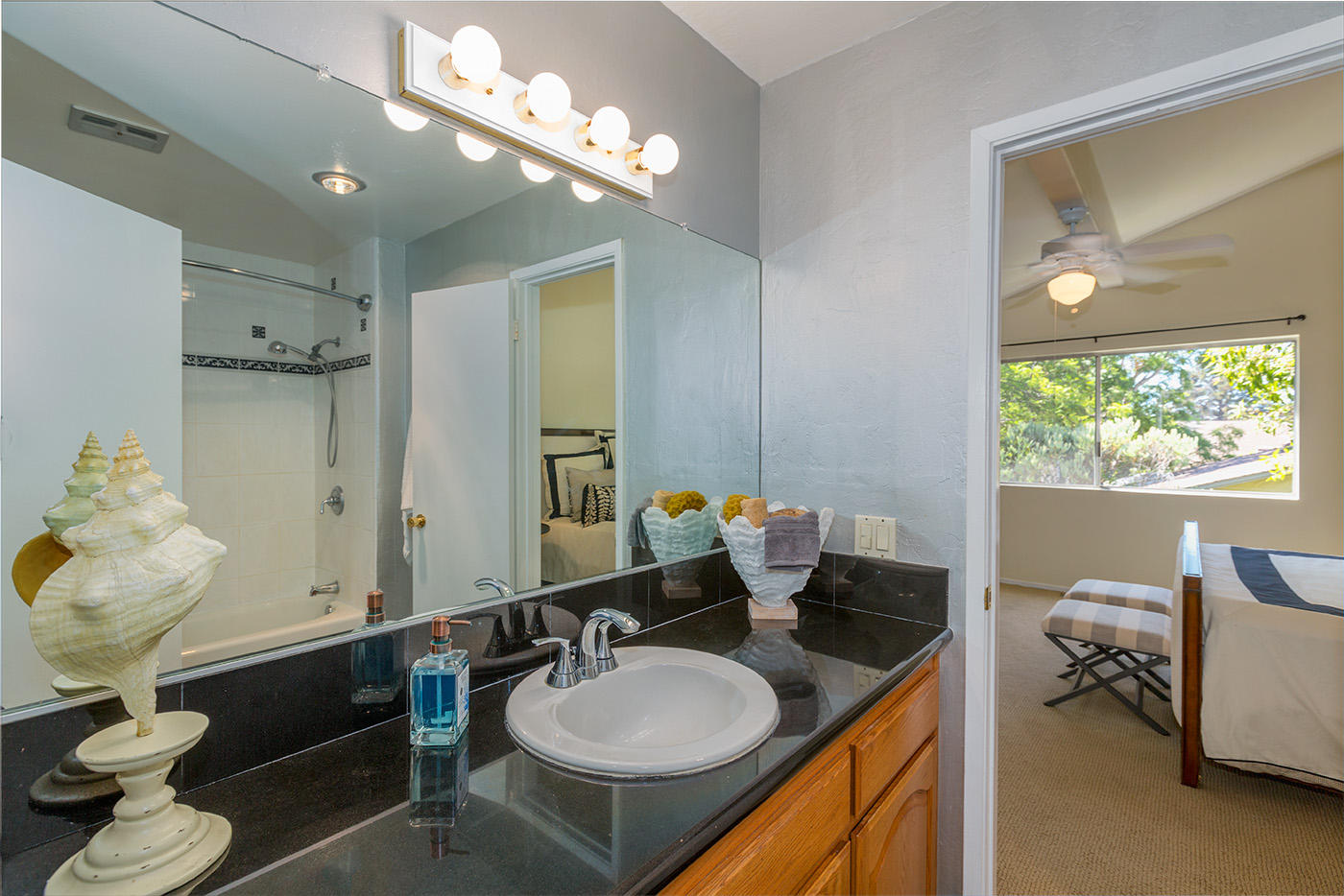 33 North San Marcos Road, Unit A Santa Barbara, CA 93111 - Photo 8 of 26 Upstairs Full Bath