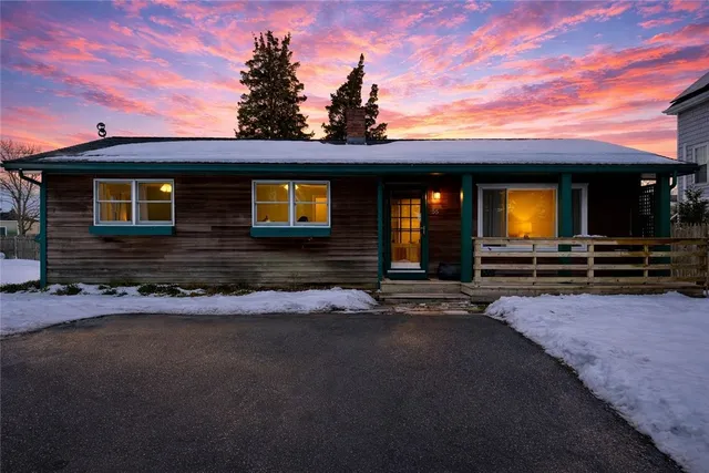 $610,000 | 55 Rhode Island Boulevard, Portsmouth, RI 02871