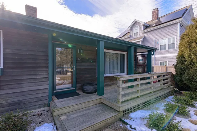 $610,000 | 55 Rhode Island Boulevard, Portsmouth, RI 02871