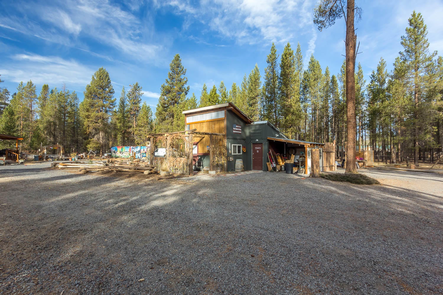 149710 Jerry Road La Pine, OR 97739 - Photo 6 of 18 Studio with 1/2 bath