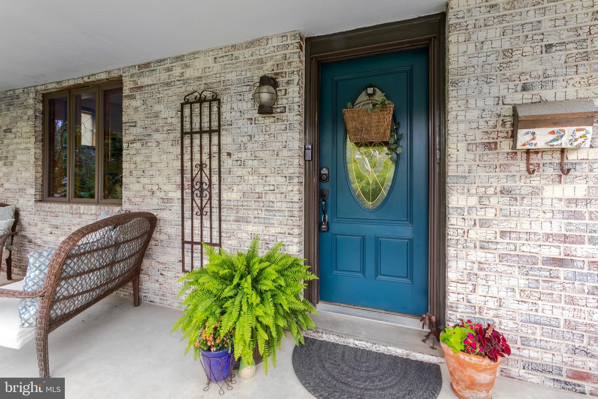 228 Kenmore Road Havertown, PA 19083 - Photo 4 of 30