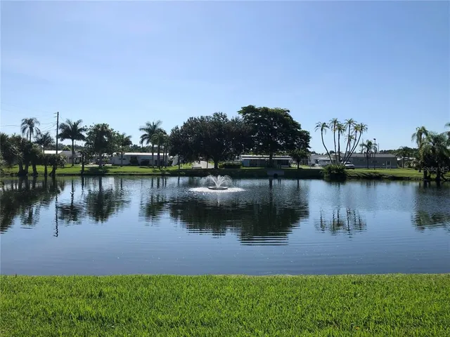 $2,400 | 4903 2nd B Street East, Bradenton, FL 34203