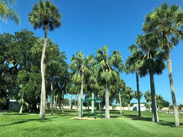 $2,400 | 4903 2nd B Street East, Bradenton, FL 34203