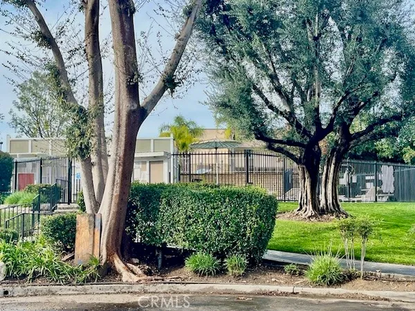 $589,900 | 25729 Tournament Road, Valencia, CA 91355