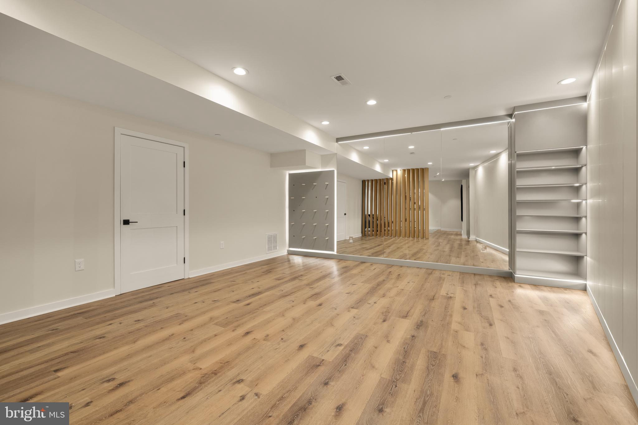 4913 Sherier Place Northwest Washington, DC 20016 - Photo 29 of 37