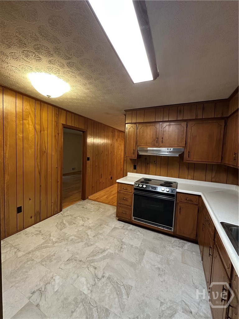 375 Segrest Circle Athens, GA 30605 - Photo 12 of 36
