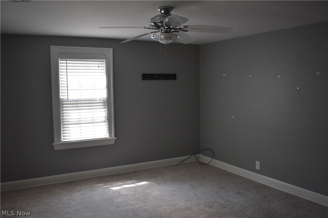 1033 Cambridge Road Coshocton, OH 43812 - Photo 31 of 35 Gallery Image 31