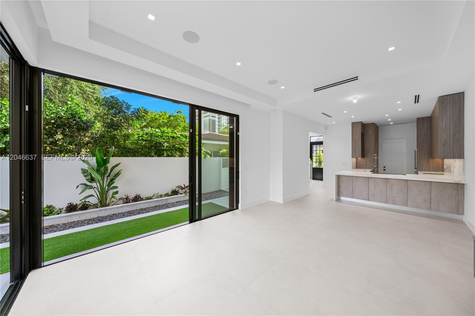 2712 South Le Jeune Road Coral Gables, FL 33134 - Photo 18 of 30