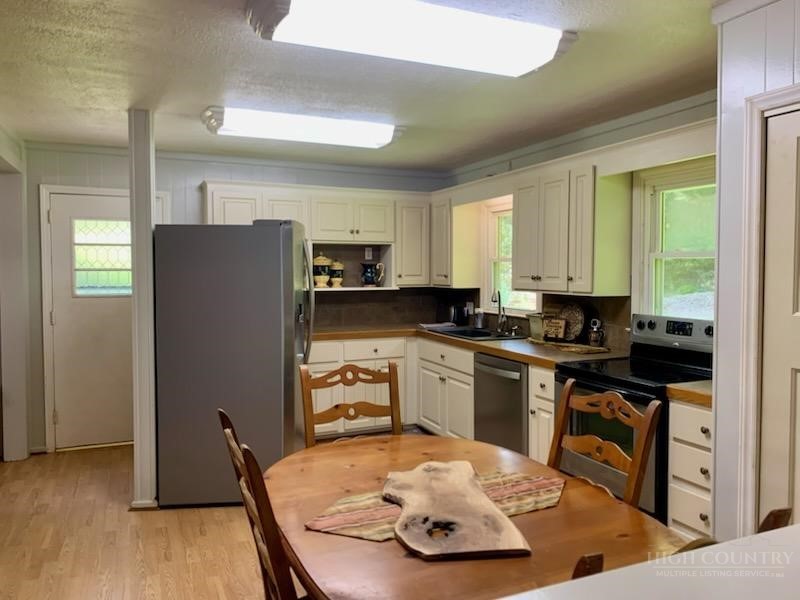 95 Glade Creek Road Sparta, NC 28675 - Photo 30 of 49