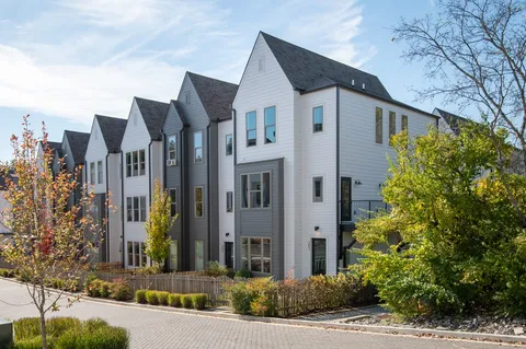 $449,900 | 228 Arrowhead Drive, Nashville, TN 37216