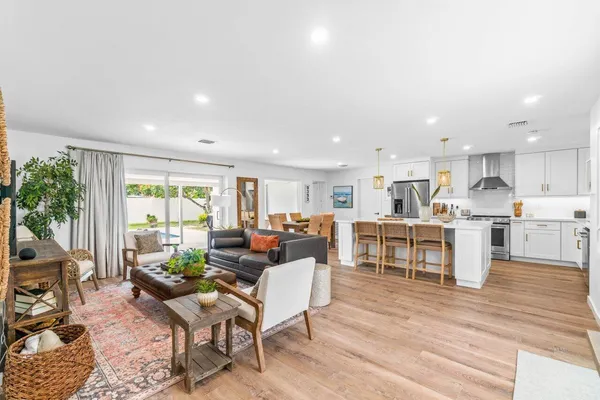 $3,700 | 4586 Ellwood Drive, Delray Beach, FL 33445