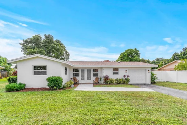 $3,700 | 4586 Ellwood Drive, Delray Beach, FL 33445