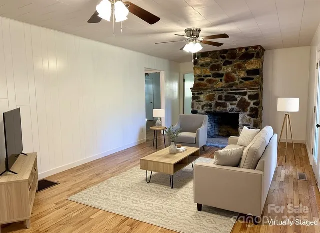 $397,900 | 208 Murdock Road, Bakersville, NC 28705